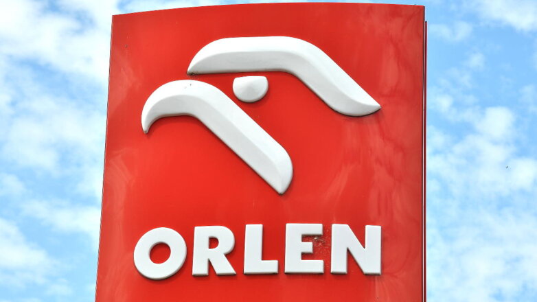 Польский Orlen не намерен продлевать контракт с "Роснефтью" на 2023 год