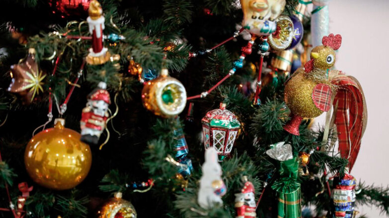 Обидят Кролика: какие игрушки нельзя вешать на елку к Новому году – 2023, а какие можно
