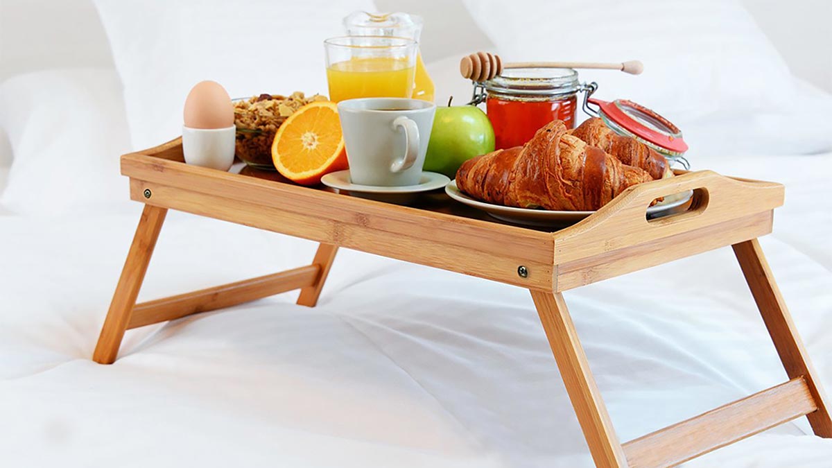 Столик для завтрака