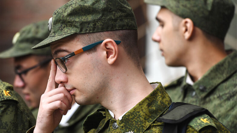 Вузам рекомендовали включить курс по военной подготовке в свои программы с 1 сентября