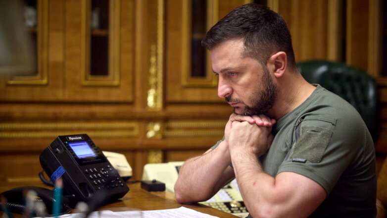 Зеленский обсудил с Макроном сотрудничество по обороне Украины