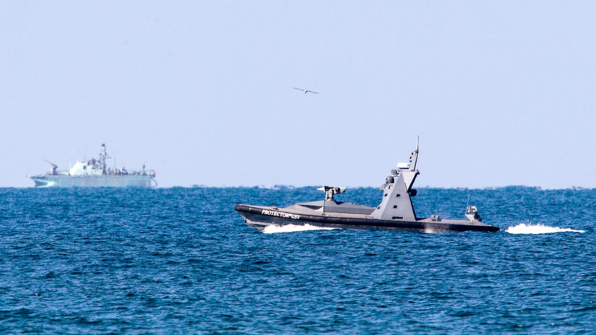 Патрульный катер Protector