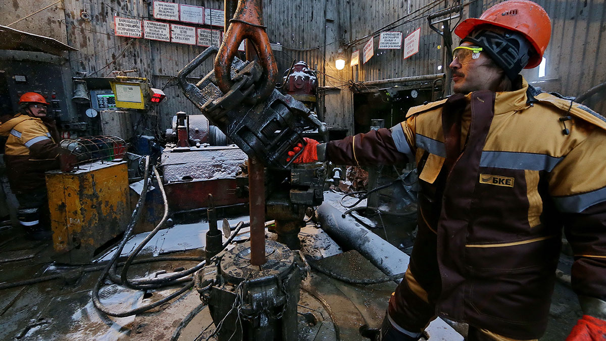 Добыча нефти на Южно-Приобском месторождении в Югре