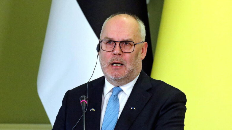 Президент Эстонии заявил о необходимости поставить Россию "на колени"