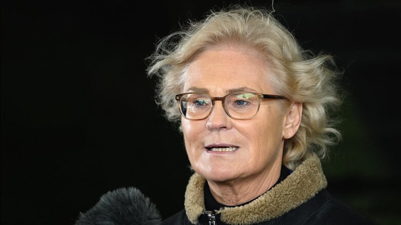 СМИ: министр обороны ФРГ Ламбрехт решила подать в отставку