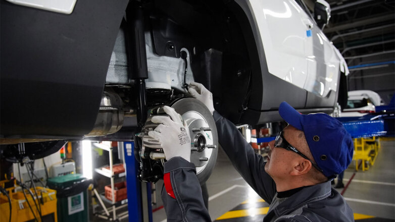 Судьба оригинального "Москвича" зависит от успеха электроверсии "Москвич 3е"