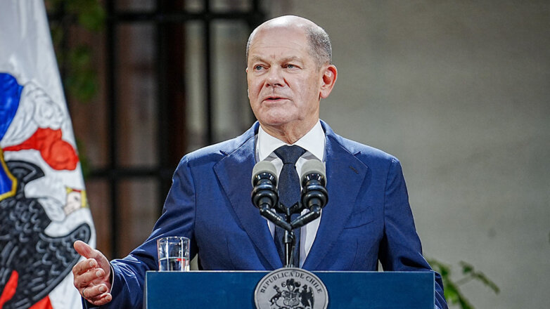 Шольц назвал преждевременными дискуссии об отправке миротворцев на Украину