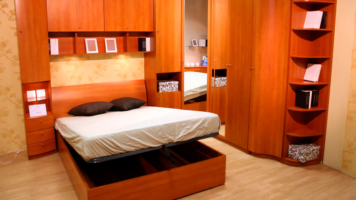 Спрячьте спальное место