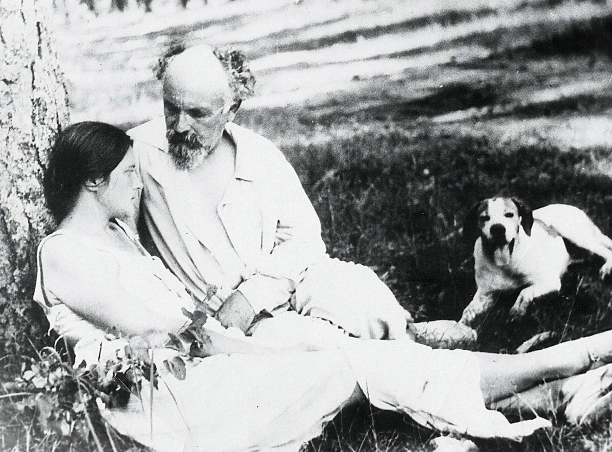 Писатель Михаил Пришвин и Валерия Пришвина, 1940 год