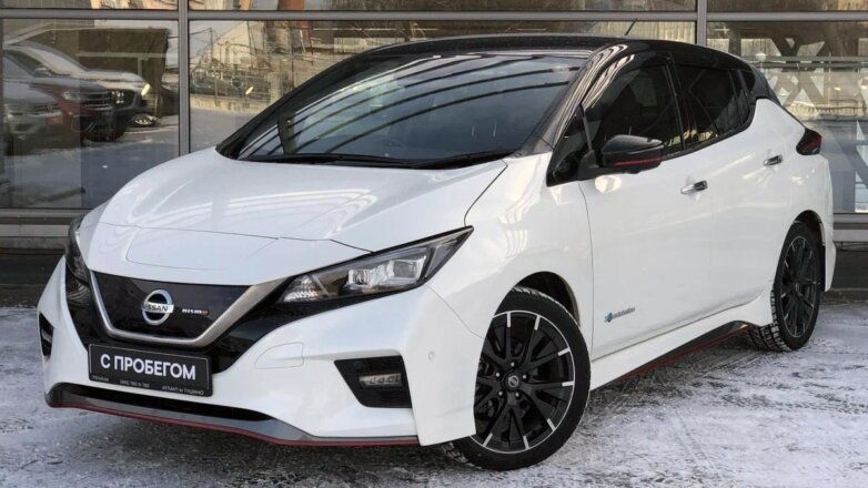 Nissan Leaf стал самым популярным подержанным электромобилем в России в 2022 году