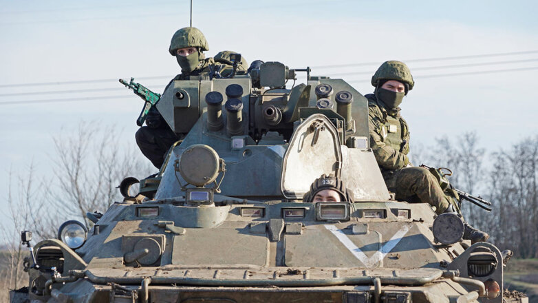 Взыскание 13 тысяч долгов с участников СВО и их супругов прекратили приставы