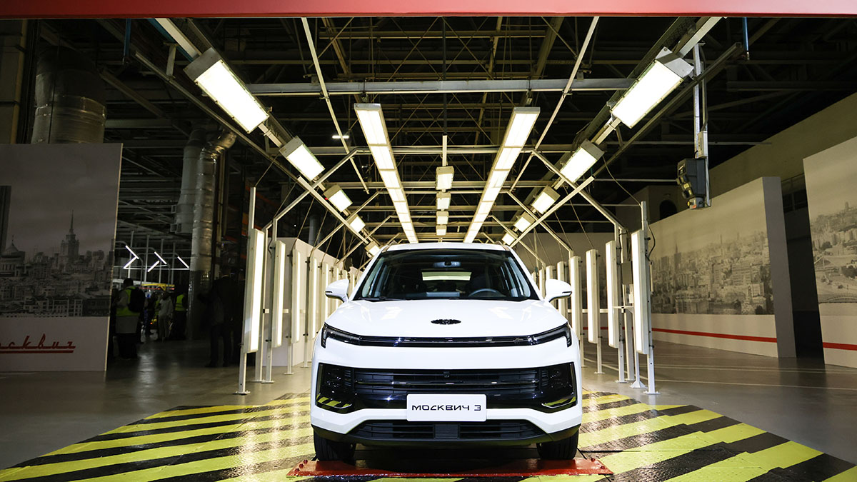 Автомобиль "Москвич 3"