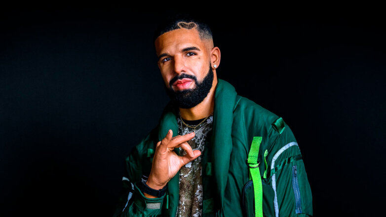Дрейк анонсировал первый за 5 лет тур It's All a Blur