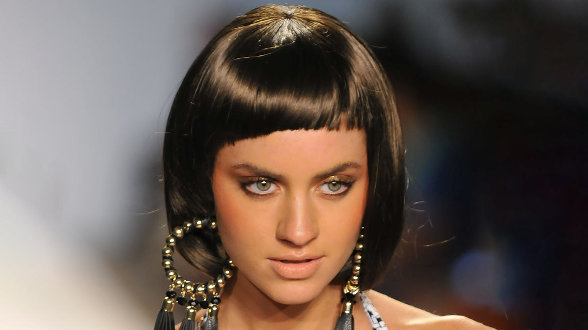 Короткая чёлка