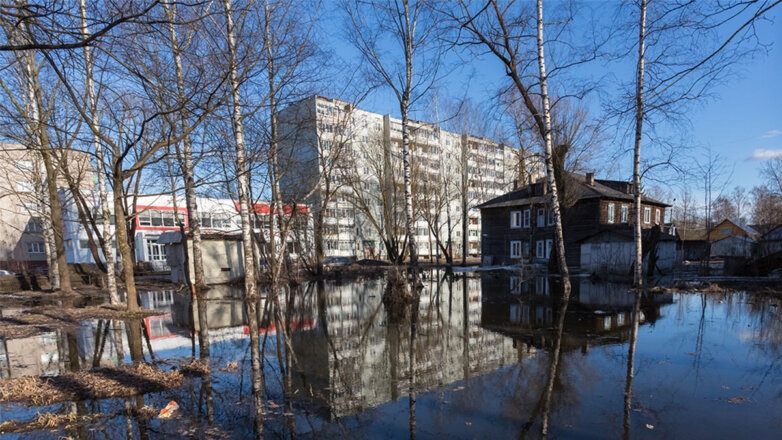 В подверженных паводкам регионах России усилили санитарный контроль