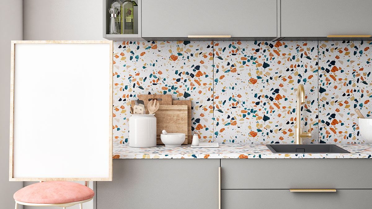 Фартук из плитки с цветными разводами