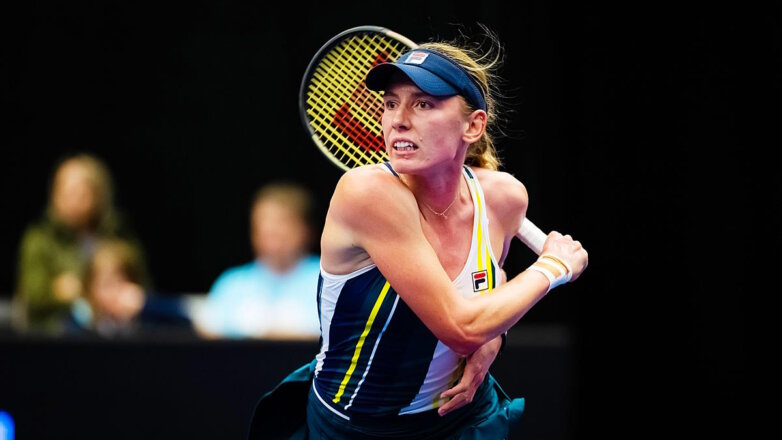 Россиянка Александрова уступила Векич на старте теннисного турнира в Штутгарте