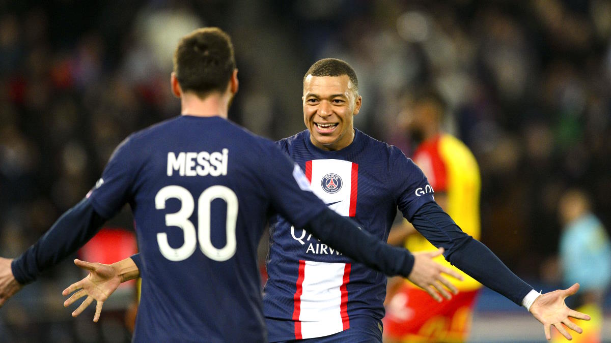 Лионель Месси и Килиан Мбаппе