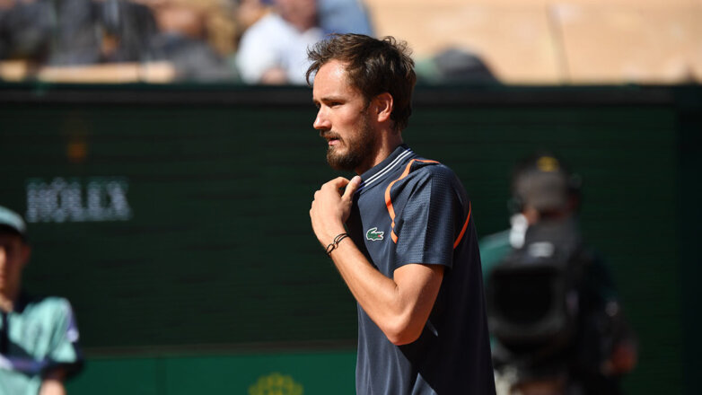 Теннисист Медведев поднялся на четвертую строчку рейтинга АТР