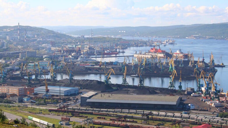 Белоруссия в апреле – мае определит место для нового терминала в Мурманской области