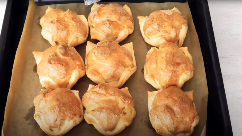 Рецепт воздушных пирожных "Ленинградские" с заварным кремом родом из СССР