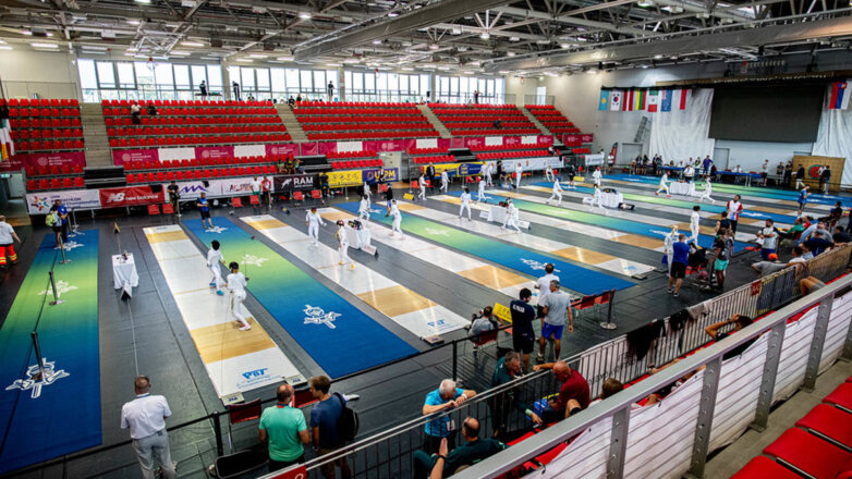 Международный союз современного пятиборья поддержал возвращение россиян на соревнования