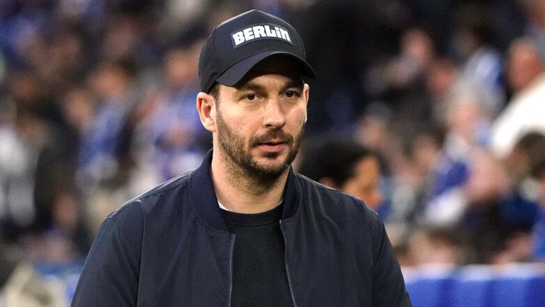 Руководство футбольного клуба "Герта" уволило экс-тренера "Динамо" Сандро Шварца