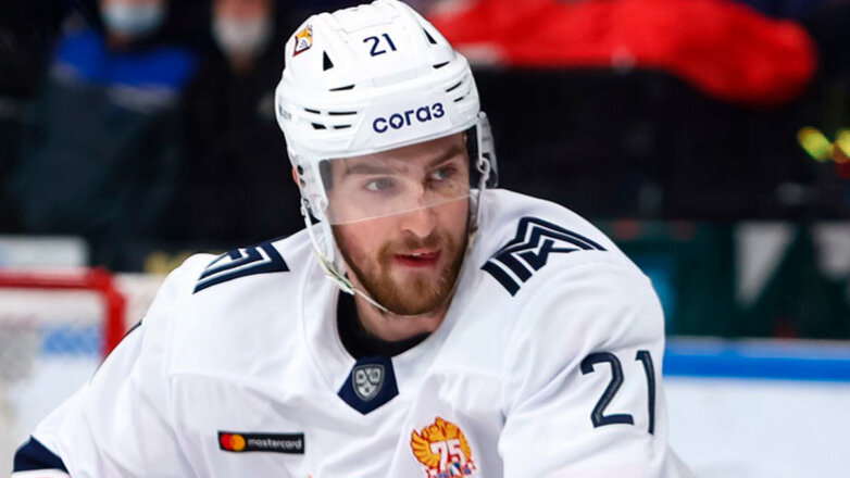 Хоккеист "Металлурга" Кошелев получил штраф за дачу взятки в крупном размере