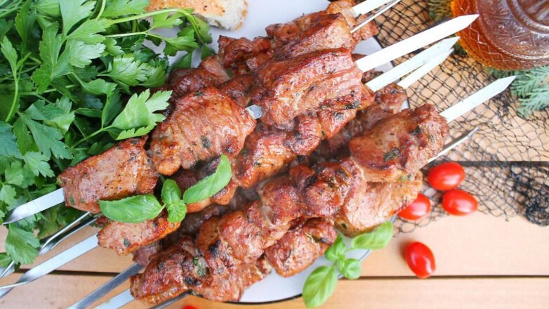 Вкусный и простой в приготовлении шашлык из свинины в соевом соусе