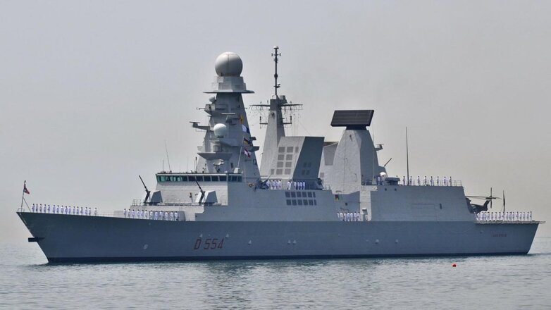 Итальянский ракетный эсминец прибыл к берегам Польши для охраны воздушного пространства