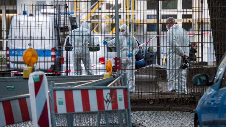 Мужчина ранил ножом двух школьниц в Берлине