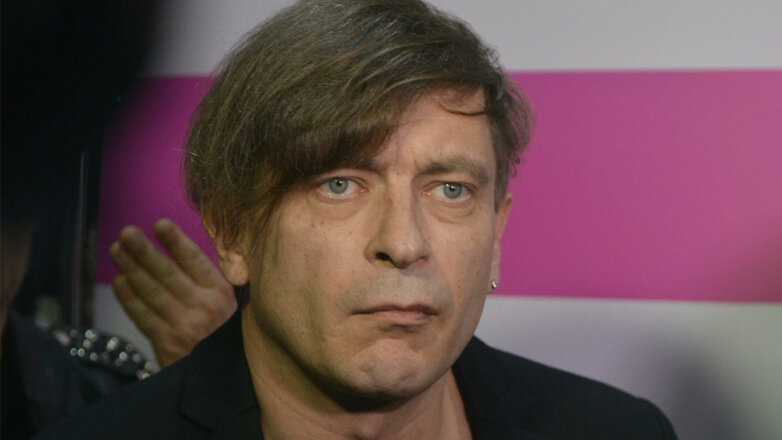 Минюст РФ внес в реестр иноагентов солиста группы "Би-2"