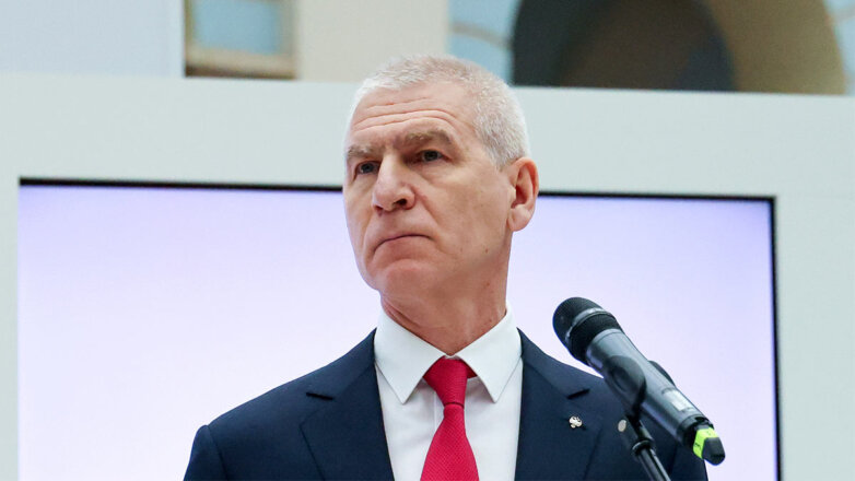 Матыцин заявил, что в случае допуска на Олимпиаде выступят около 180 россиян