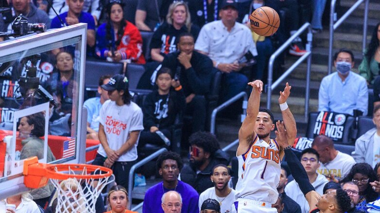 Рекордный трипл-дабл Йокича не помог "Денверу" победить "Финикс" в матче плей-офф НБА