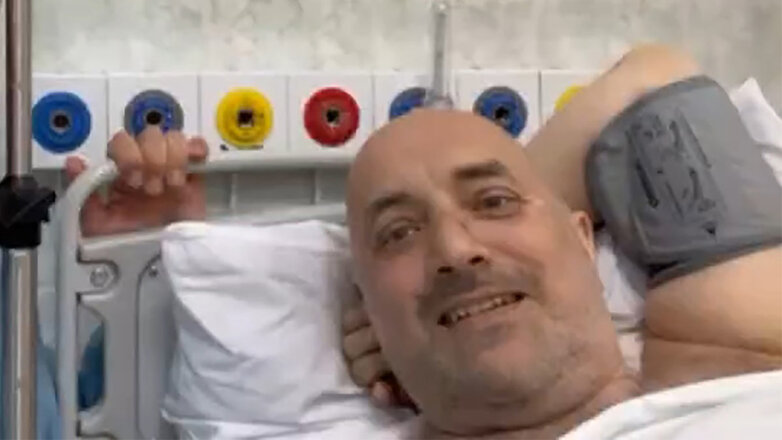 Захара Прилепина оперировали четыре хирурга