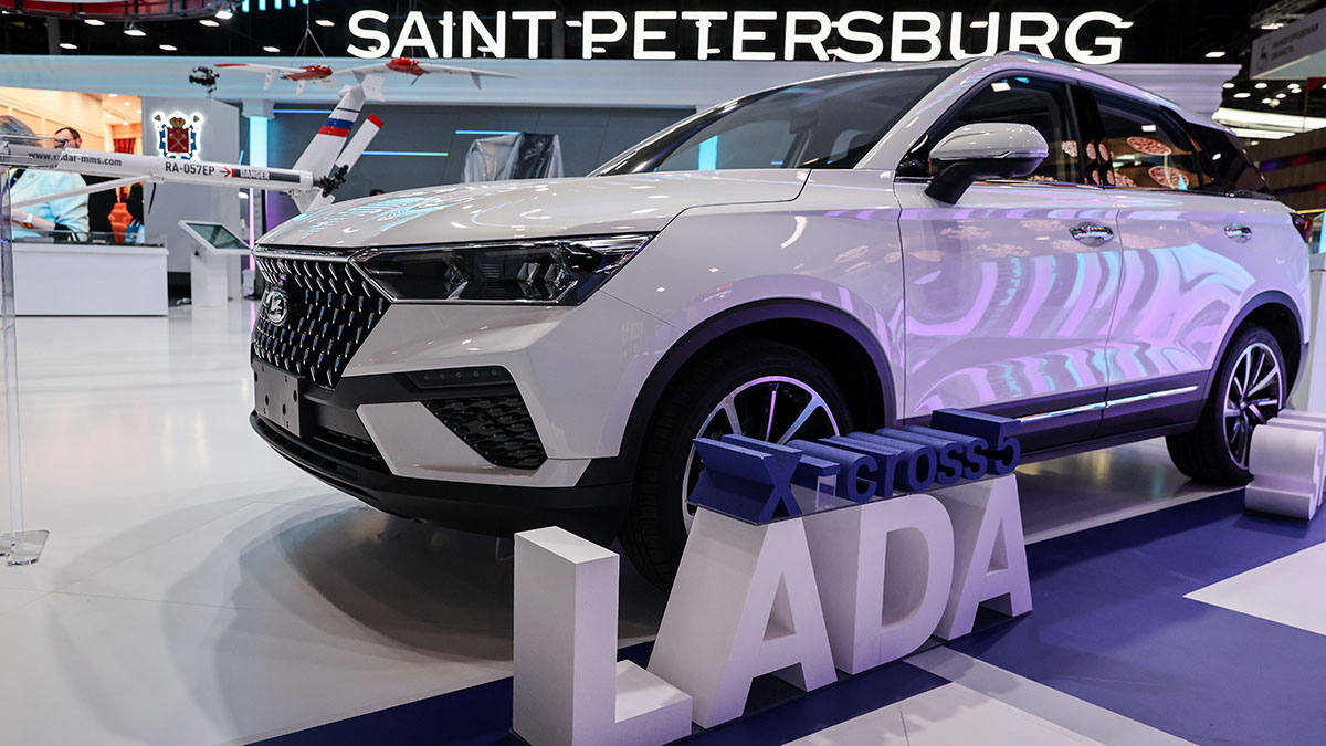 Lada X-Cross 5