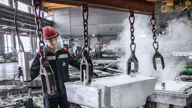 Завод особой закалки: Челябинский цинковый отмечает 88-й день рождения