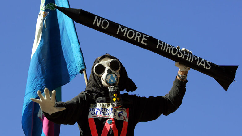 Почему у нас не получится "отрезвить Запад" с помощью ядерной бомбы