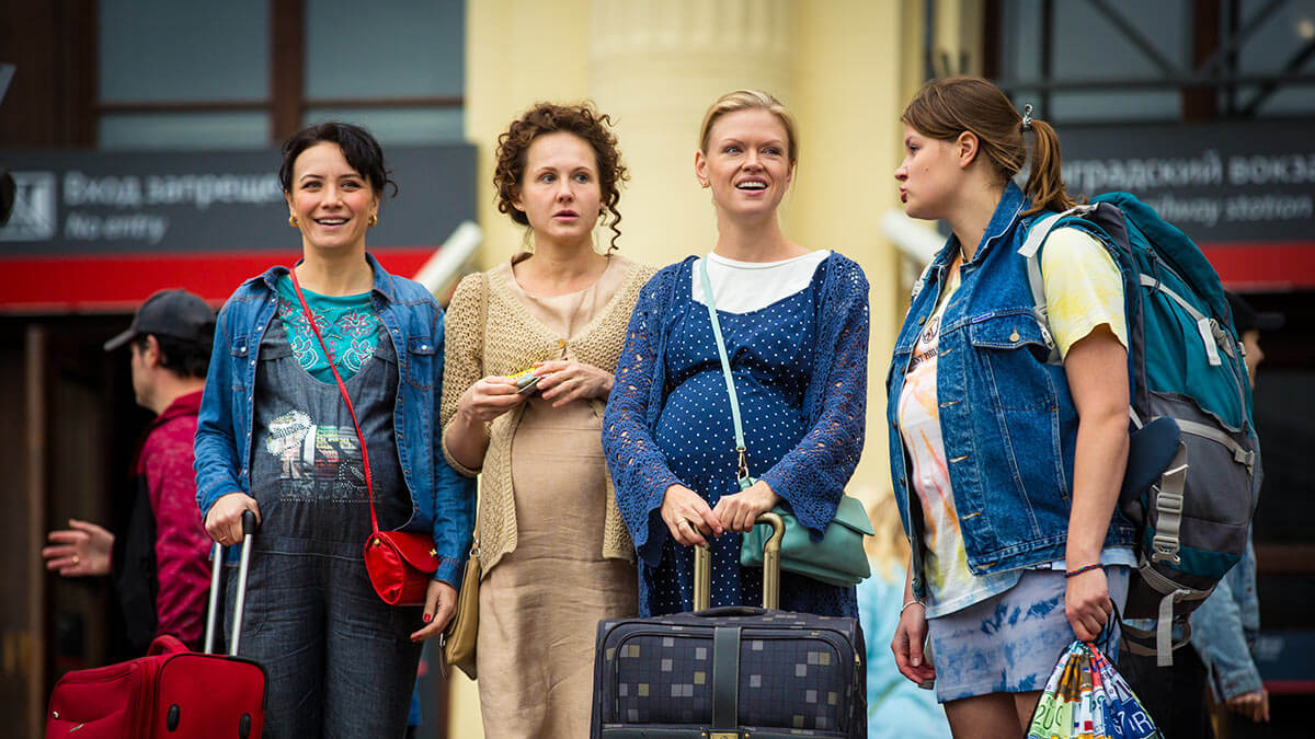 Кадр из сериала "Бэби-тур"