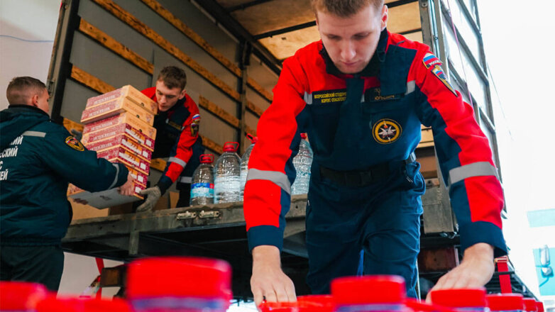 Для жителей Шебекино организуют доставку воды и медикаментов