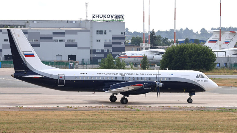 Поставки Ил-114-300 задерживаются на неопределенный срок