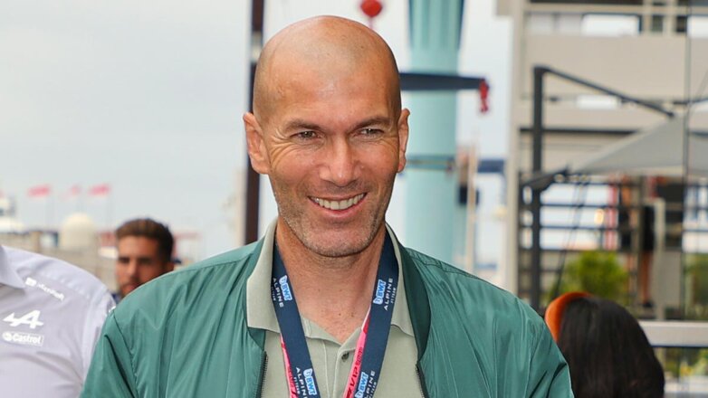 Зинедин Зидан может стать новым тренером "Фенербахче"