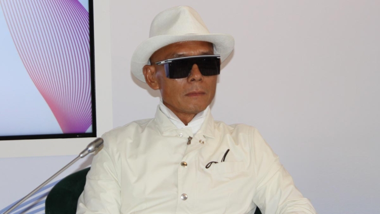 Художник Чжан Хуань: "Мы создаем будущее и не знаем, каким оно будет"