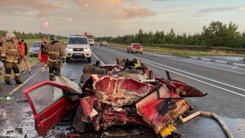 Крупное ДТП произошло в Саратовской области