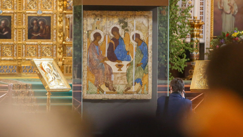 В Третьяковке предупредили об особых условиях хранения иконы "Троица"