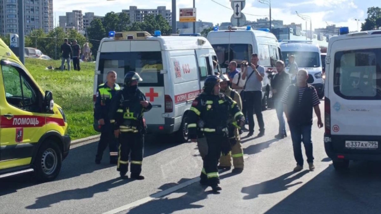 В Москве число погибших при прорыве трубы с кипятком в ТЦ увеличилось до четырех