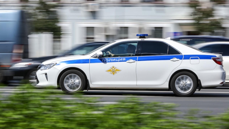 На Ямале двое школьников сожгли вертолет на аэродроме