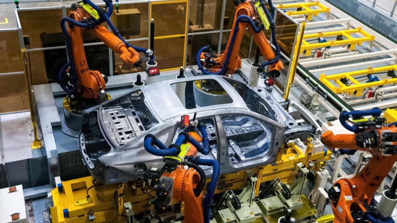 Беспилотное благоденствие: cмогут ли роботы вывести человечество из экономического тупика