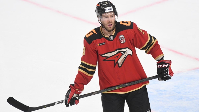 Экс-форвард "Авангарда" Корбэн Найт перешел в швейцарский "Берн"