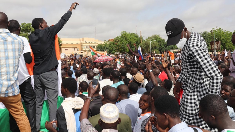 Бельгия эвакуировала 130 человек из Нигера